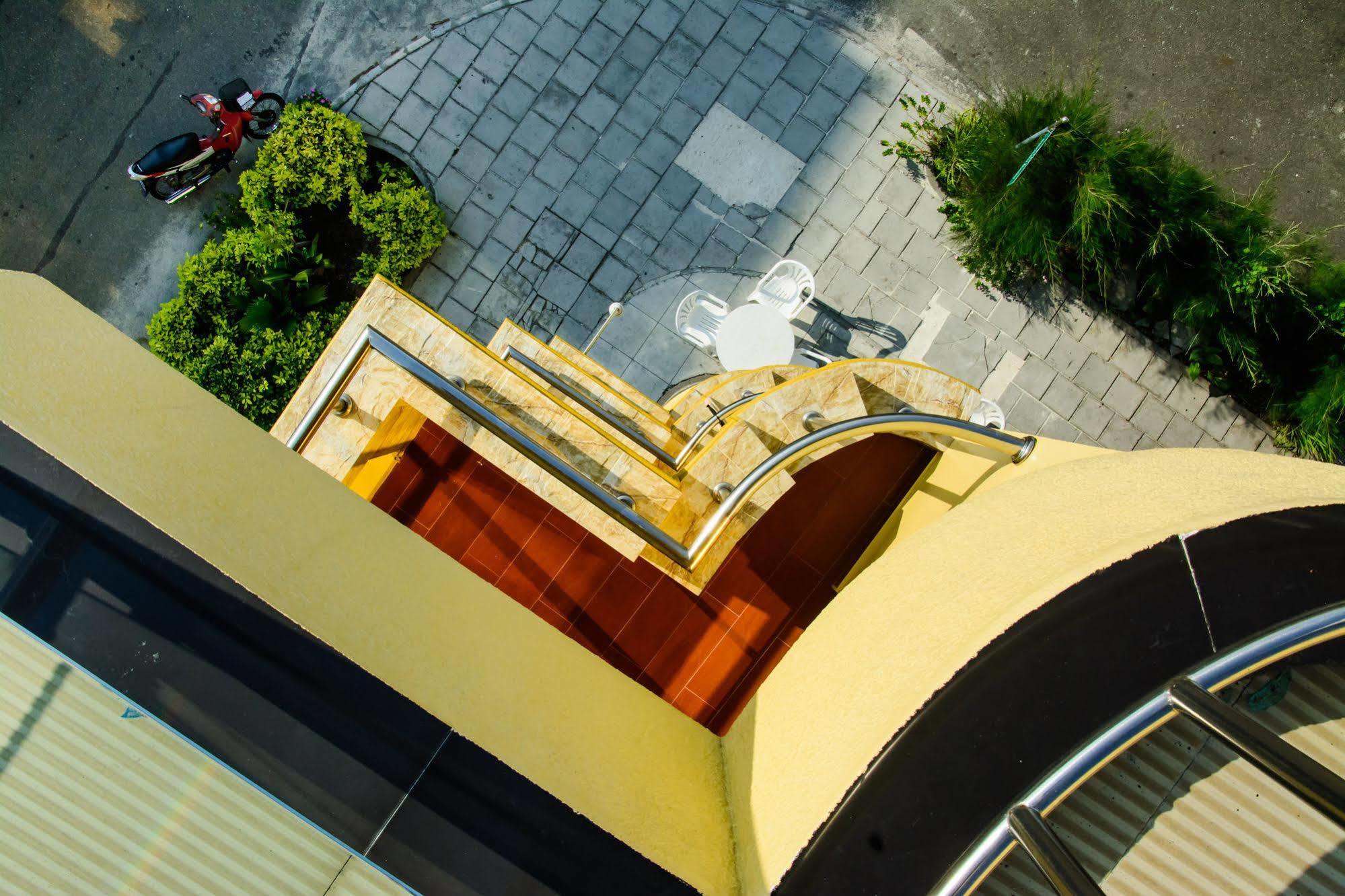 Clear Sky Inn Hulhumalé Exterior foto