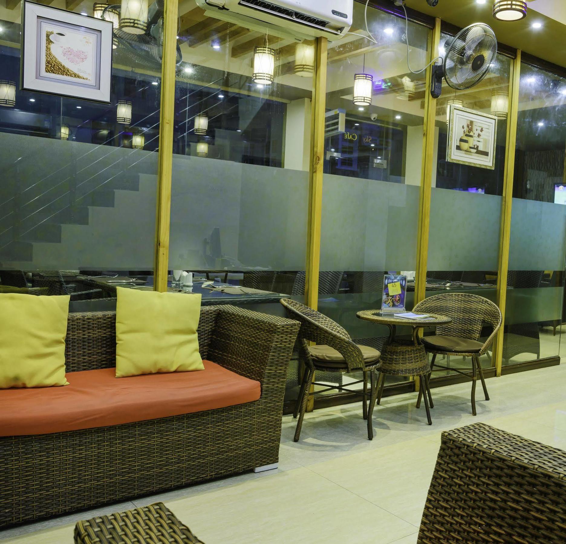 Clear Sky Inn Hulhumalé Exterior foto